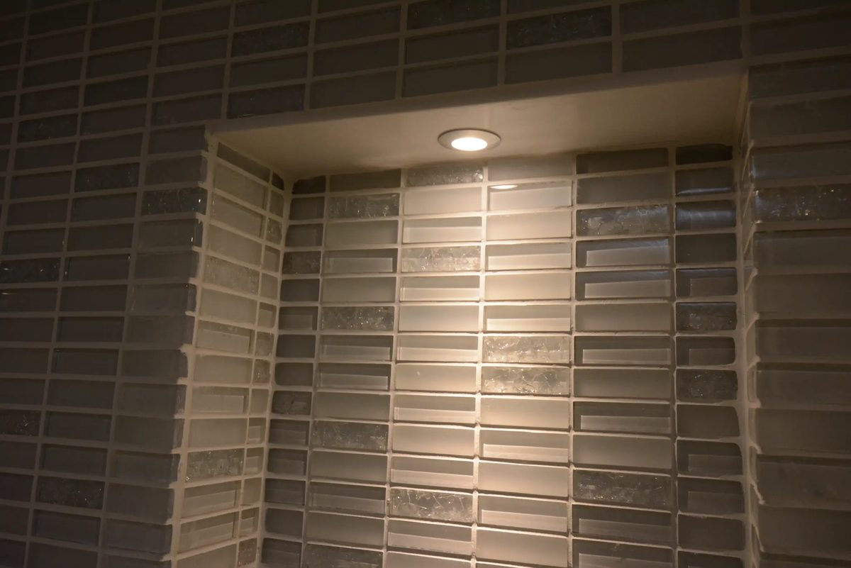 Oasis — Tile Niche